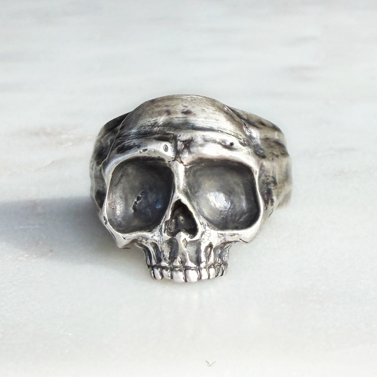 Vesper Skull Ring